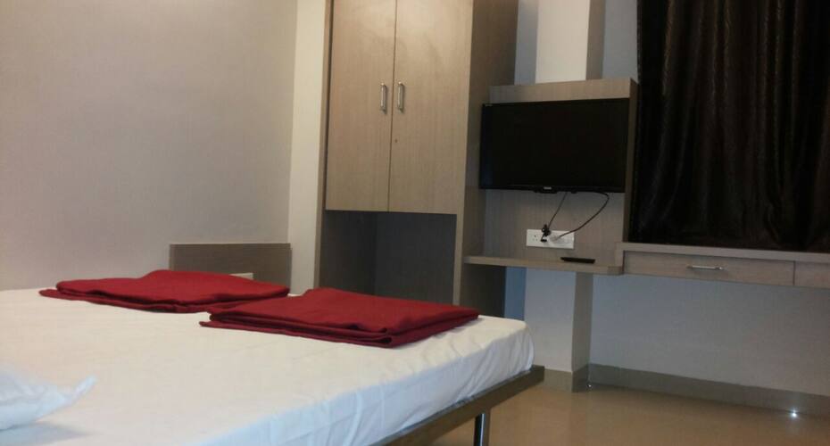 Hotel Sandeep PUNE, Pune 4